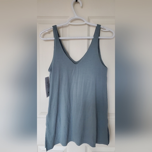 NWT. Athleta, Small, Light Green - Picture 2 of 3